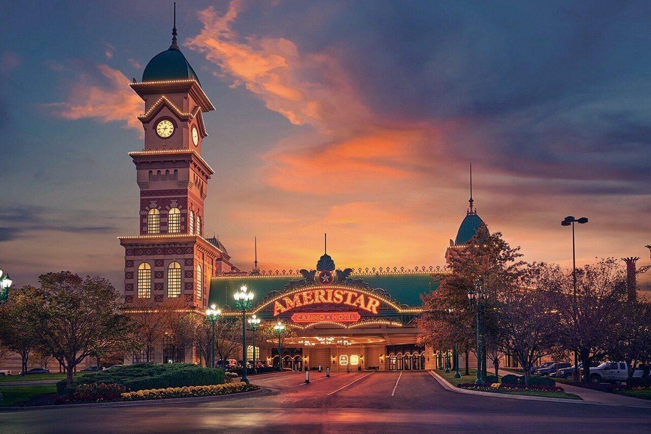 Ameristar Casino Hotel Kansas City Exterior photo
